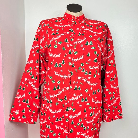 Vintage 80s Red Christmas Theme Night Shirt / Nightgown - Picture 2 of 4